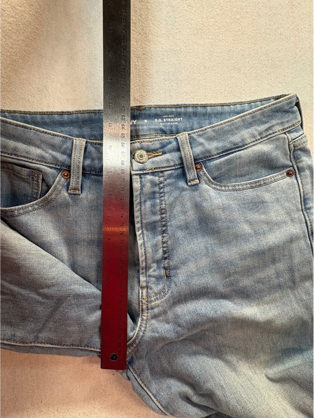 Old Navy Women’s High-Rise O.G. Straight Built-In Warm Jeans Size 8 - Picture 4 of 8